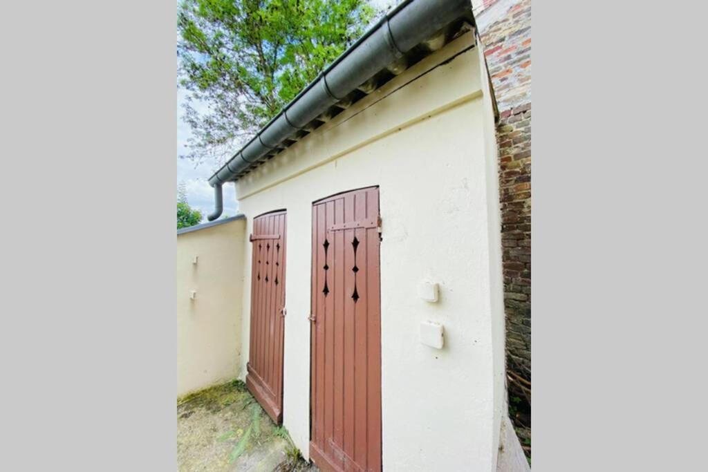 Le Belle Vue St Marcel Apartment Laon Bagian luar foto
