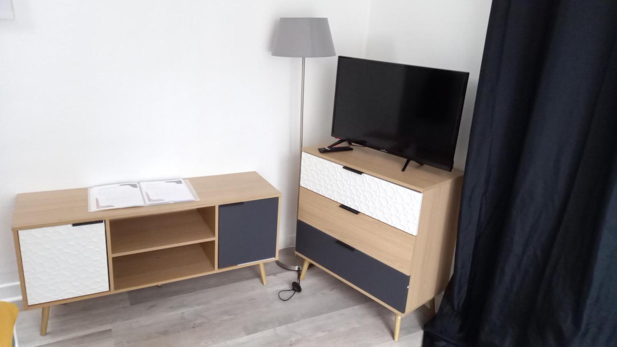 Le Belle Vue St Marcel Apartment Laon Bagian luar foto